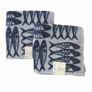 Caro Coastal Collection Blue Fish Set of 2 Bath Towels NWT